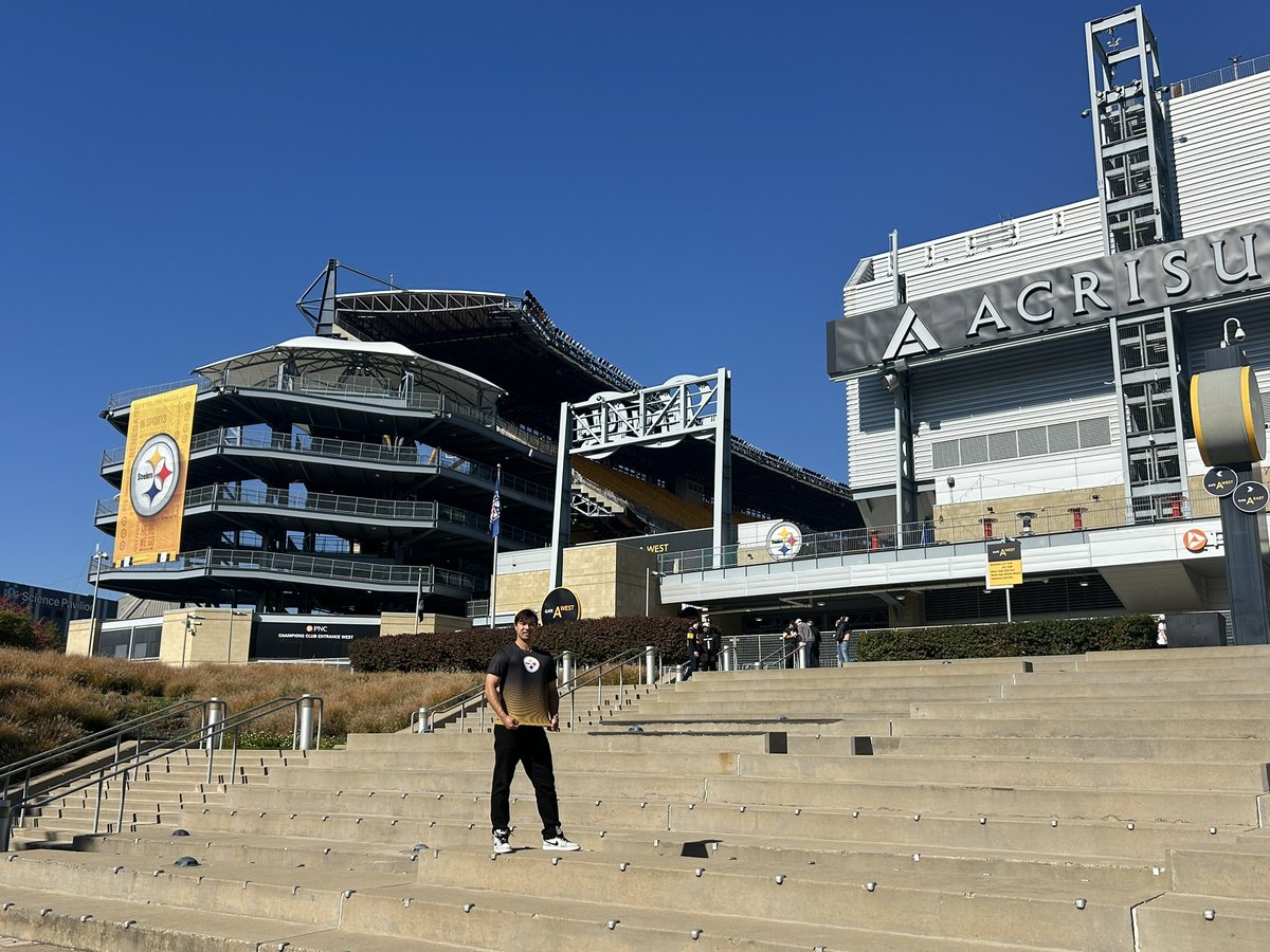 Joseph_Bullseye's tweet photo. #SteelerNation #HereWeGo https://t.co/mTF2gtKj0w