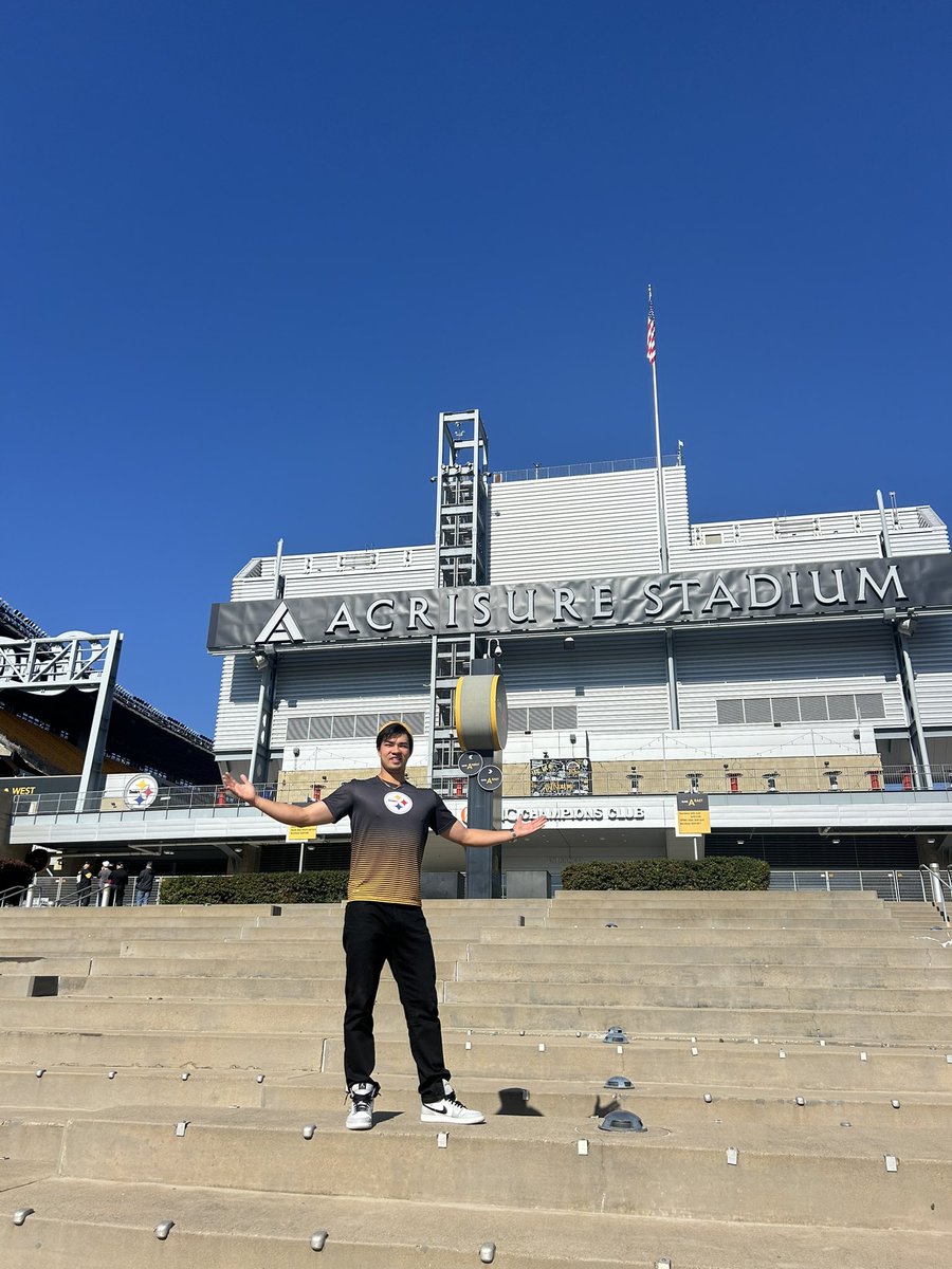 Joseph_Bullseye's tweet photo. #SteelerNation #HereWeGo https://t.co/mTF2gtKj0w