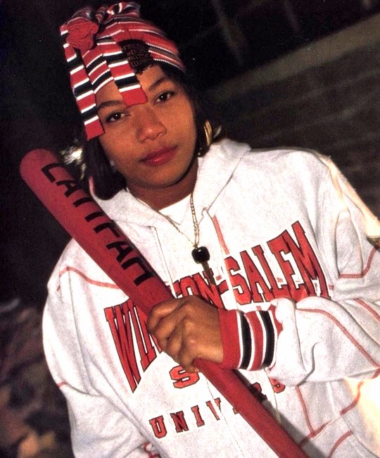 artvscommerce's tweet photo. Inspo
#queenlatifah #latifah #hiphop #90sfashion #90sapparel #africanamericancollegealliance #creativeinspiration https://t.co/KYcf6Z0mBP