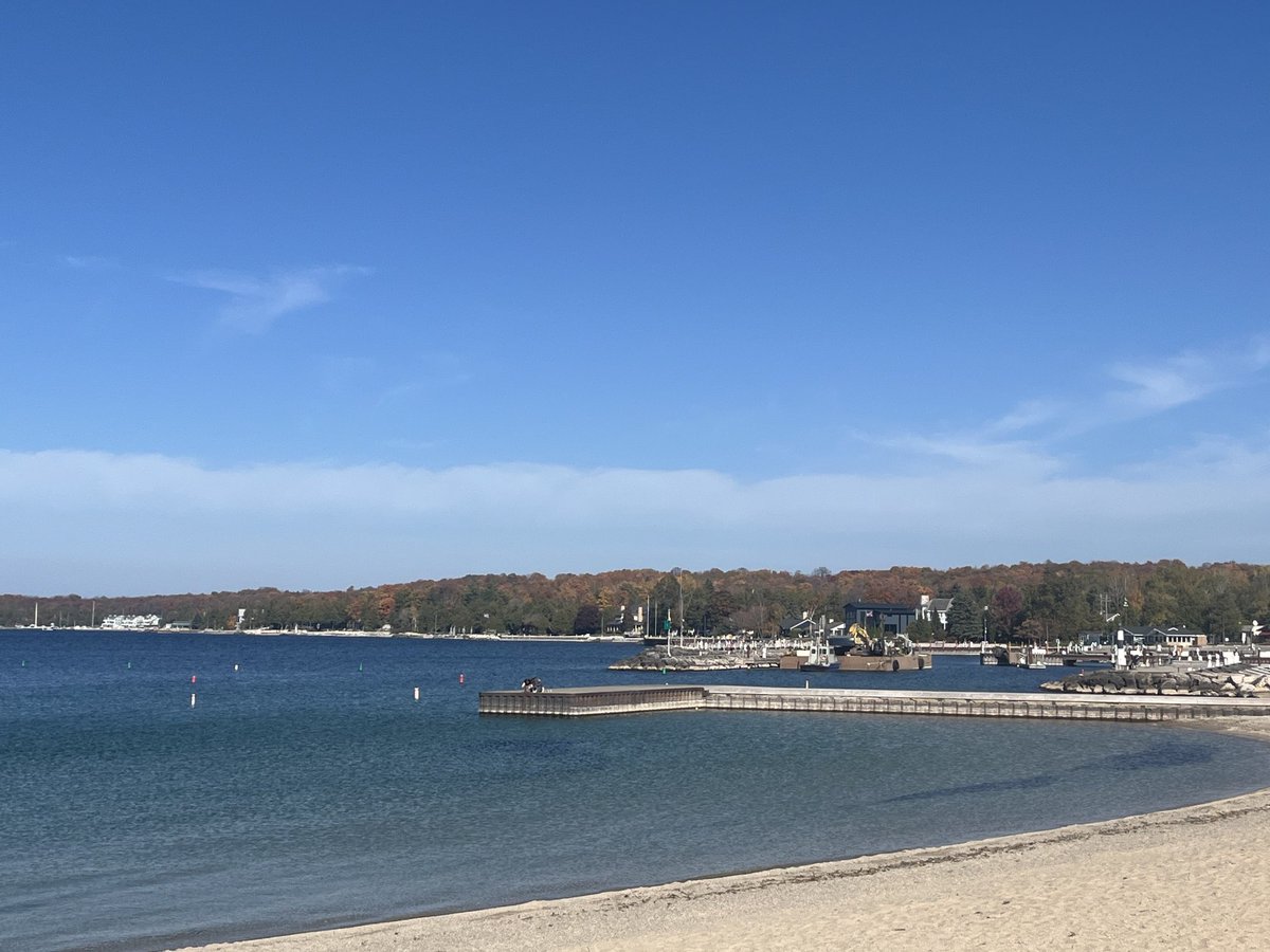 hshoops25's tweet photo. Sunday R&amp;R in beautiful Door County!

#FallInWisconsin https://t.co/88YvYrTPcB