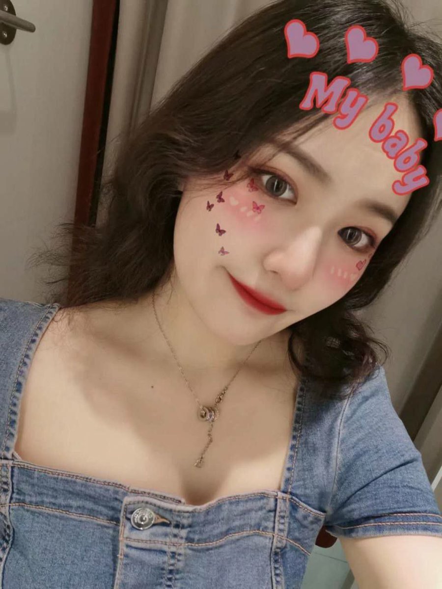 Yolo66798's tweet photo. 你的女神 https://t.co/3lB9JGuuMD
