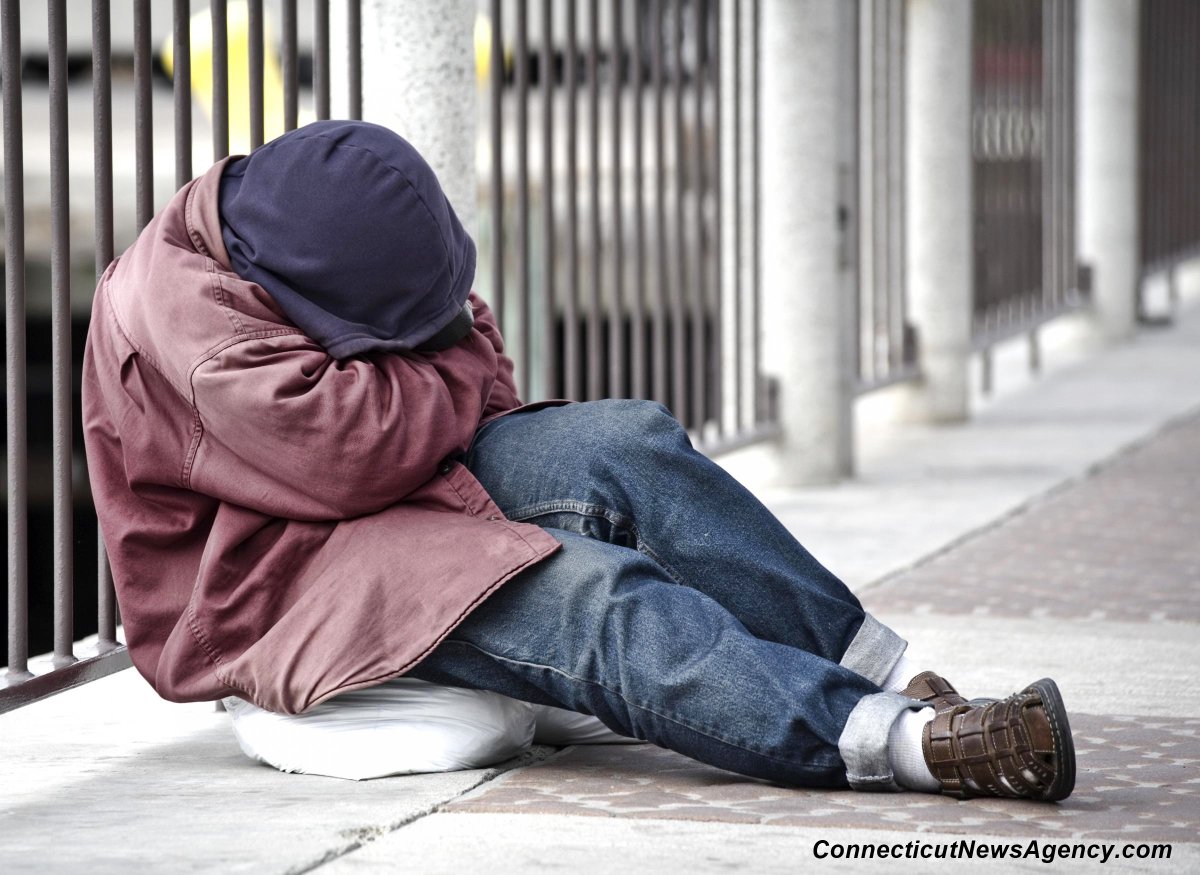 CTNewsAgency's tweet image. WHY is #Connecticut @GovNedLamont allowing the #homeless to sleep outside in 30 degree weather? 
A winter advisory should have been issued and 211 should be sending hotel, motel vouchers to those freezing outside.

#PreventHomelessness #WinterAdvisory
@SaudAnwarCT @SenBlumenthal
