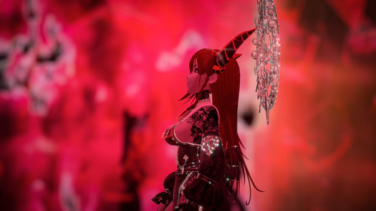 straszvr さんによるLight Dimensionでの素晴らしいセット！  
本当に素敵な体験でした！
A really amazing set by <a href="/straszvr/">Strasz</a> at Light Dimension
This was such a lovely experience!
#VRChat