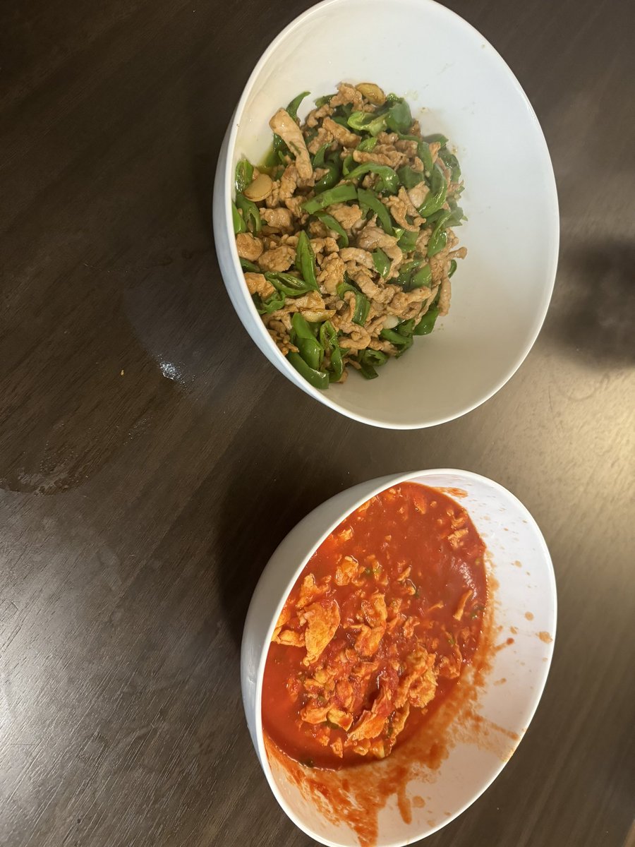 速通番茄炒蛋和青椒肉丝～