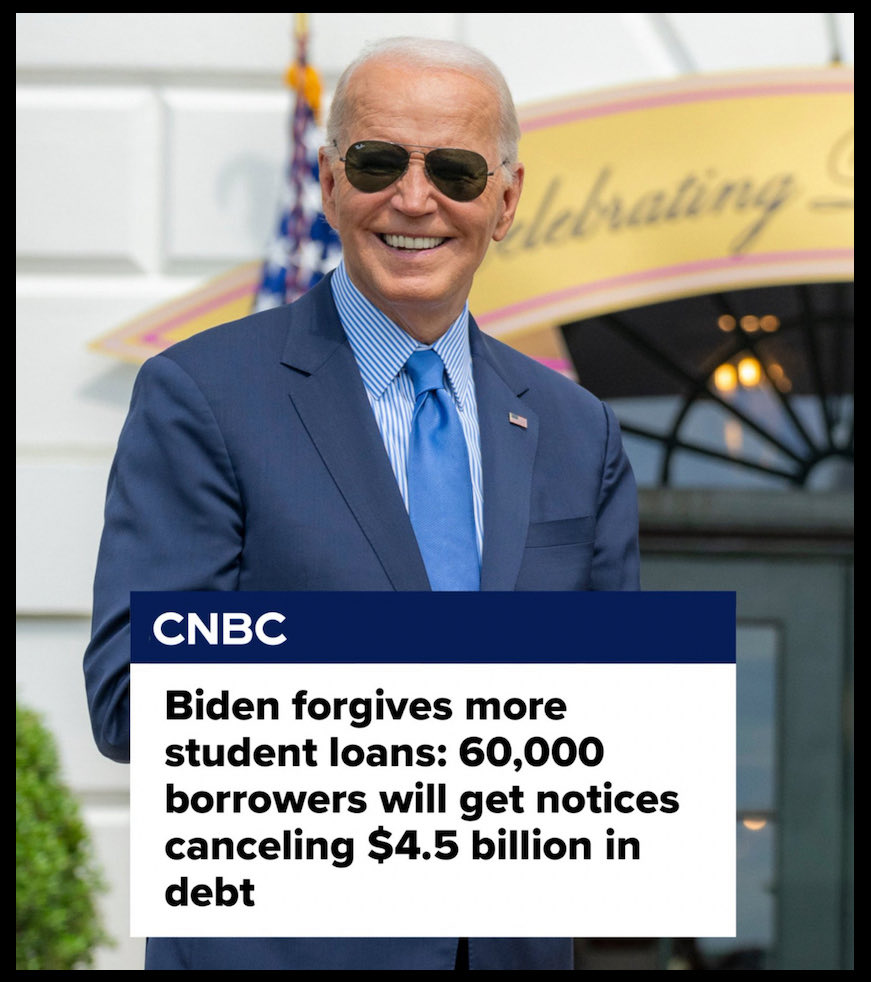 kangaroos991's tweet photo. Drop a 💙 (or two) for Joe Biden! 🙏💙💙 https://t.co/5AeHRaZ2Mm
