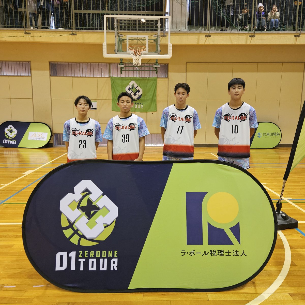 01_3x3's tweet photo. #ゼロワン 👏
〖🏆優勝〗MYG
〖��優勝〗 TOMODACHI https://t.co/wNjFJIzSeG