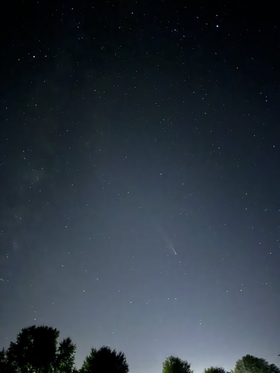 woolwinejill's tweet photo. Comet  from Waco! 💫
@Kentuckyweather https://t.co/hekfj50soF