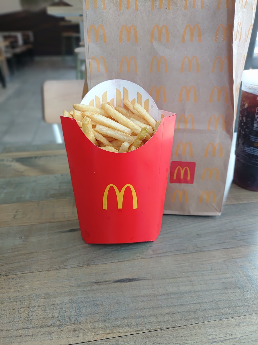 ghosthecklers's tweet photo. @KATUNews #TrumpFries https://t.co/kgZHQL32z9