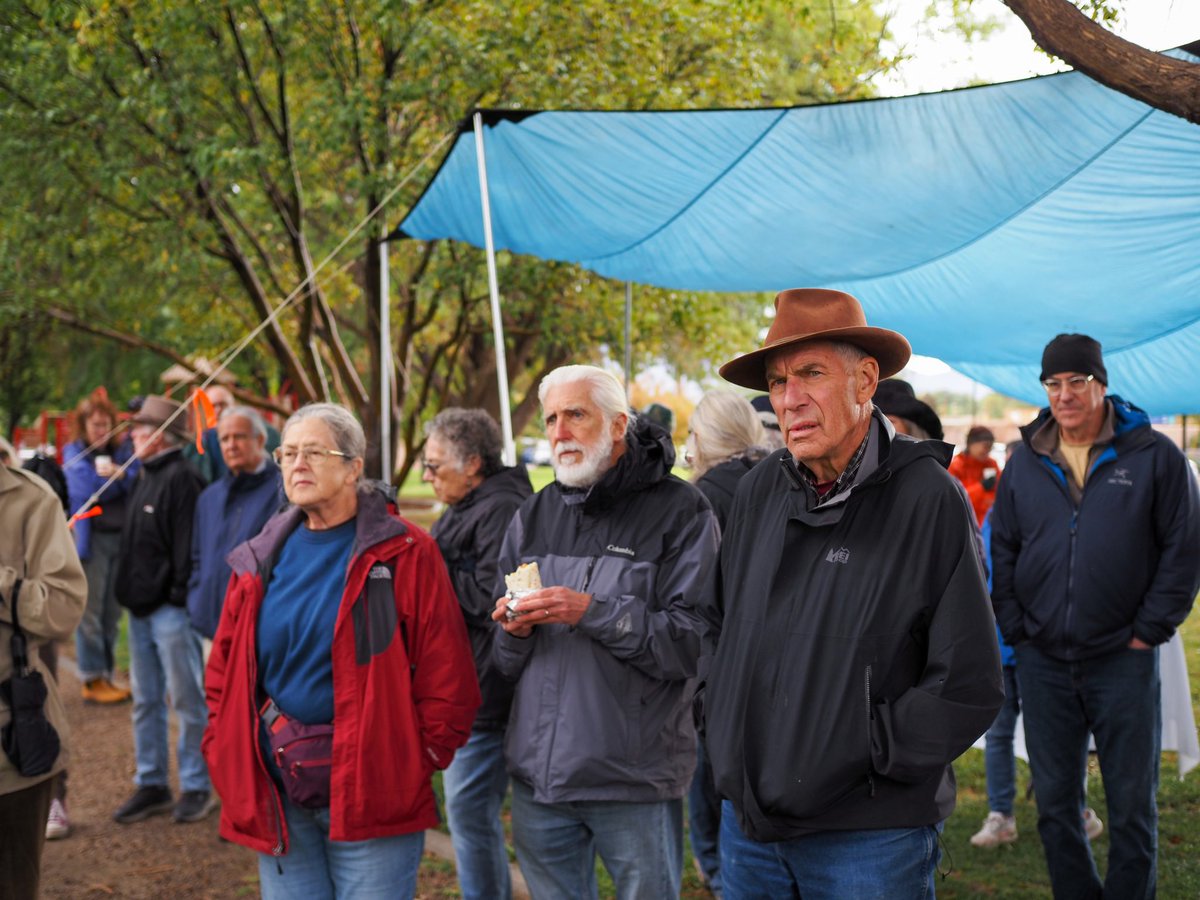 DayHochmanVigil's tweet photo. A few more photos of the wonderful residents of #HD15 who came to Grecian Park for our Early Voting event yesterday! #anewday4NM #nmpol #nmleg #getoutthevote @MelanieforNM https://t.co/BH8m2k4me1