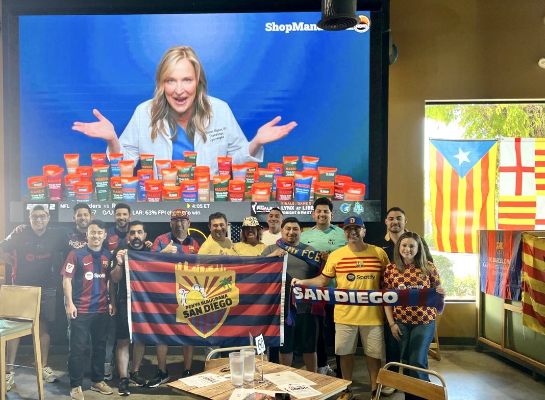 penya_san's tweet photo. Lewandowski and Torre at the double as Barcelona thrash Sevilla🔥🔵🔴🔥
#totsunitfemforça #fcb #cules #campnou #northamericanpenyes #fcbarcelona #fcbworldpenyes #uncritvalent #blaugranaalvent #mesqueunclub #fcbworldpenyesfederation #pbsd2309 https://t.co/6BzMPGHzD0