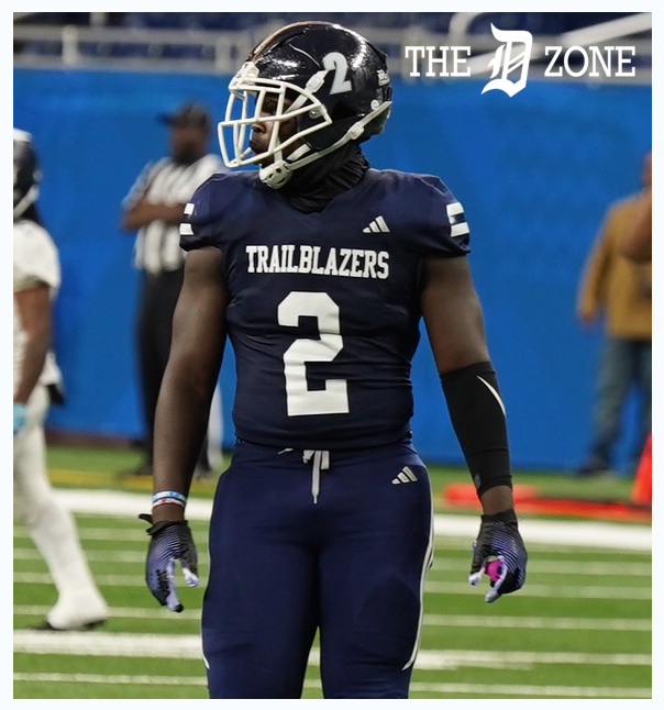 The D Zone (@thed_zone) on Twitter photo Detroit Central 2025 OLB/DE Cailin Scott (Davenport commit)
<a href="/cailin_scott/">Cailin Scott</a> <a href="/hitallsohard2/">Coach Macon</a> @TrailbazerFB Detroit Central 2025 OLB/DE Cailin Scott (Davenport commit)
<a href="/cailin_scott/">Cailin Scott</a> <a href="/hitallsohard2/">Coach Macon</a> @TrailbazerFB
