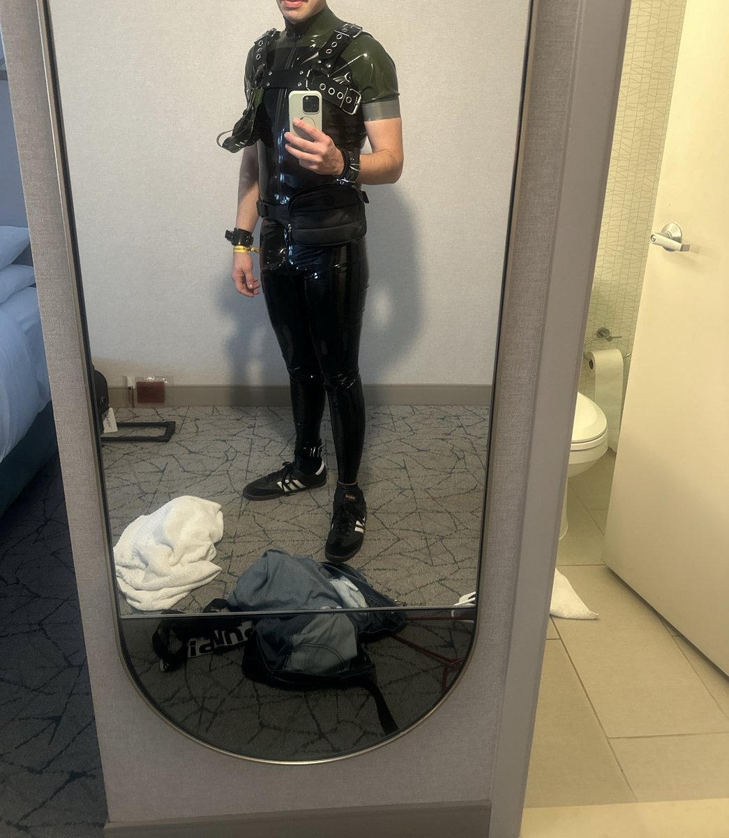 Back home from my first MIR and I already miss it 💚💚 #MIR #brat