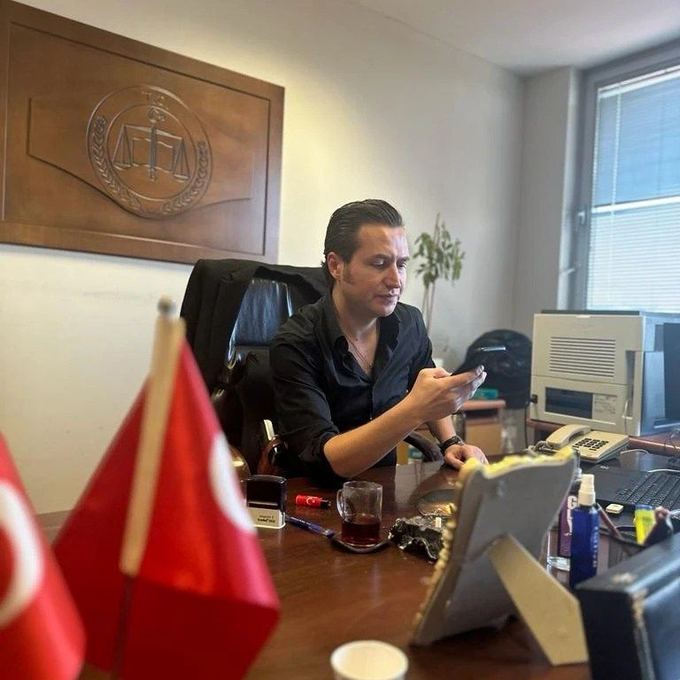 Türkiye Cumhuriyeti'nin   #Savcımızınyanındayız