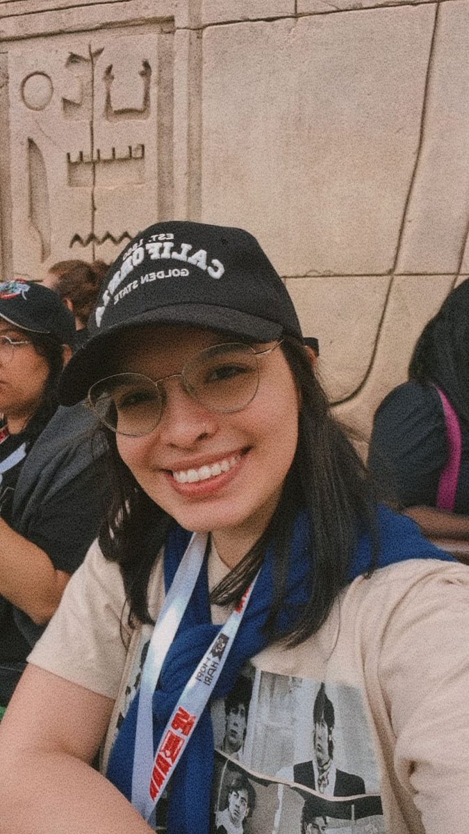 rafaelath_'s tweet photo. Lembranças de um sábado incrível.
Teve frio, teve chuva... mas tbm teve muitas risadas. 
Te amo Hopi Hari 🎡 prometo não demorar pra voltar!
#hopihari https://t.co/YxUVnO9fAx