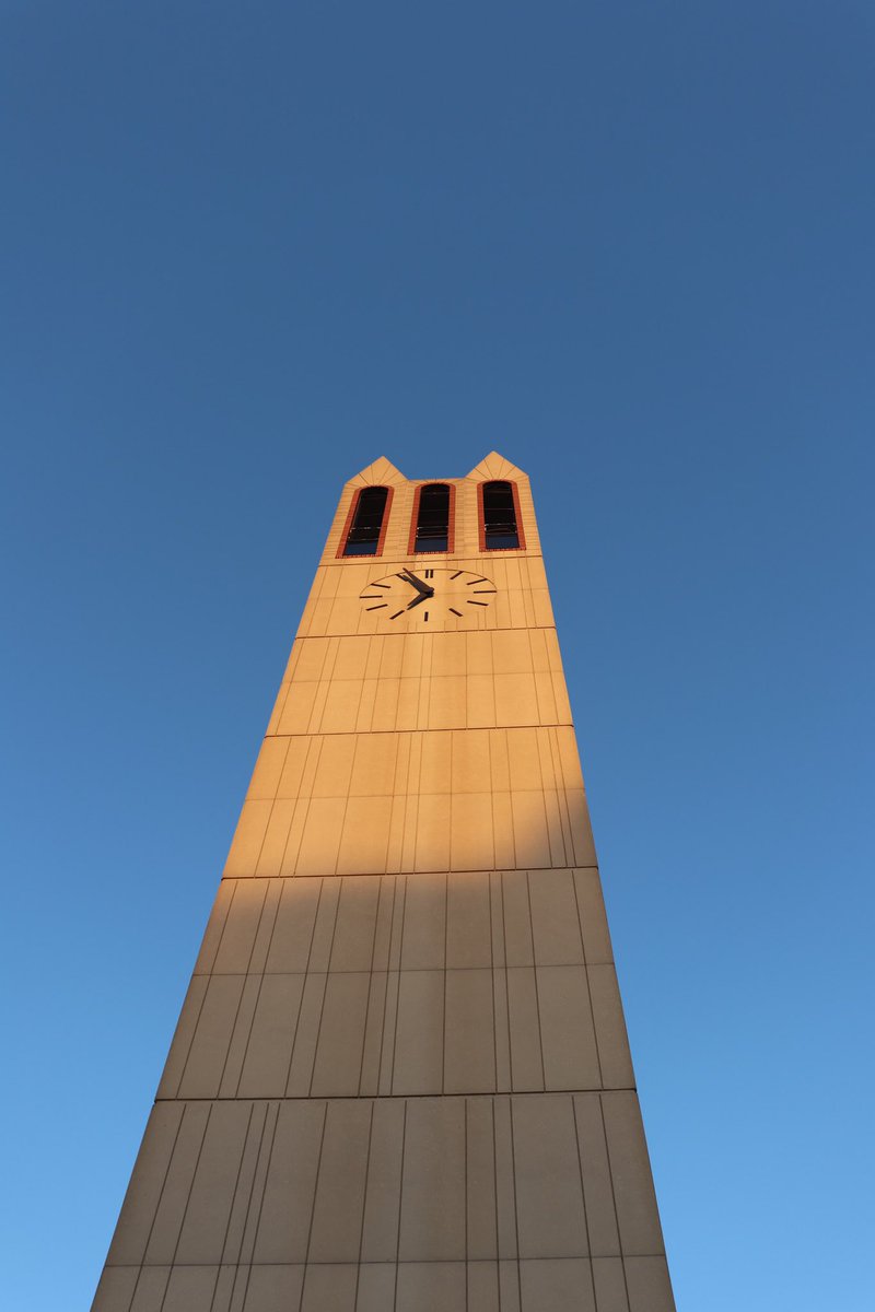 UNO’s bell tower and fall colors will forever be unmatched. Missing them more than usual today 🍁 #MaverickAtHeart #MavNostalgia