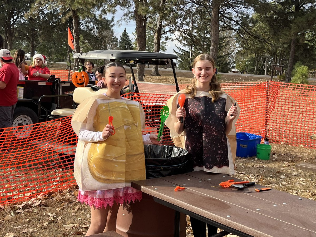 MalcolmStuco's tweet photo. More Halloween activities https://t.co/TXqEjZkRBH