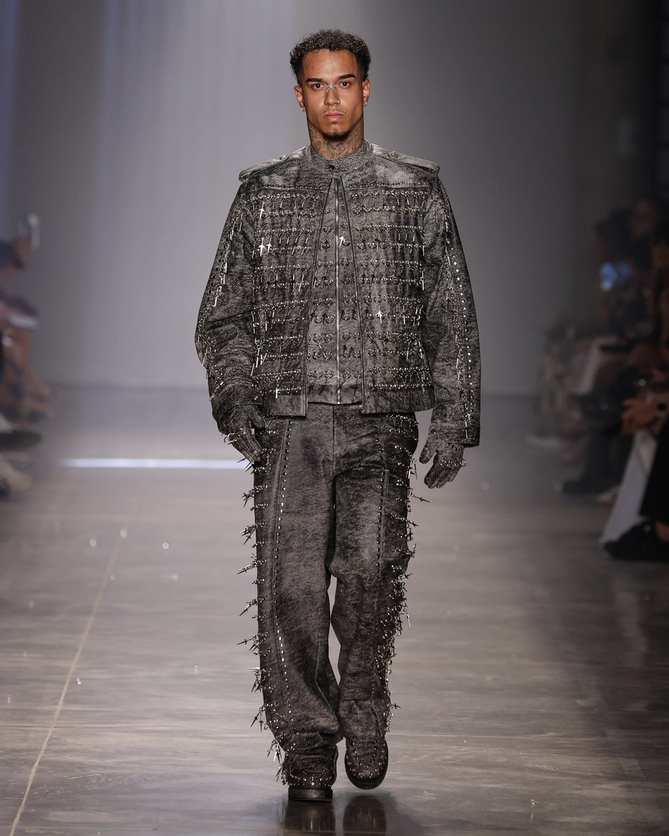 brarchives's tweet photo. spfw n58: artemisi https://t.co/BYcEtCndxZ