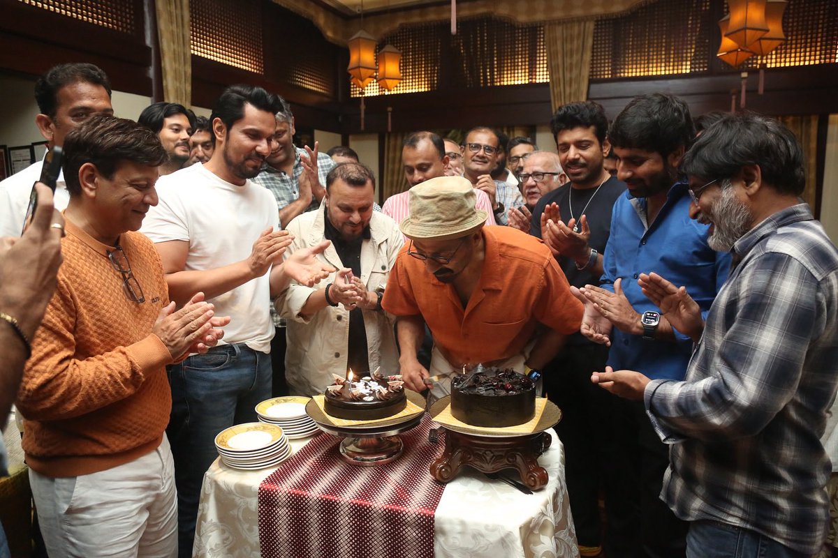 itsrohitpandeyy's tweet photo. Jaat #JaatFirstLook #jaat #sunnydeolbirthday https://t.co/9mH6GFxjrt