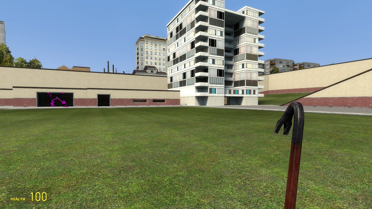 AnarackWStudios's tweet image. A certain (normally red) Error has snuck his way into a sandbox game.
Seems like his textures are missing, however he made do.
#fatalerrorsweep