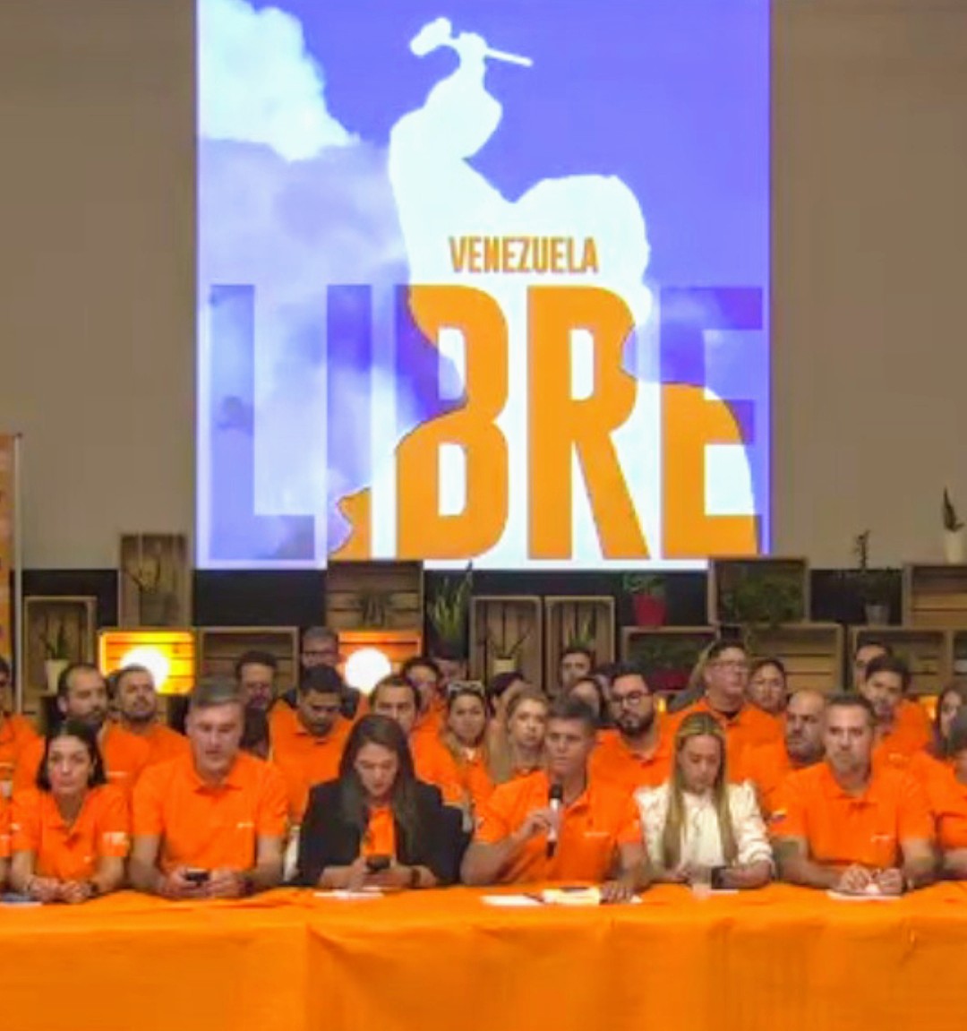 Voluntad Popular, en un encuentro global digital con sus activistas, reafirmó este #20Oct su compromiso de luchar por los venezolanos de manera organizada dentro y fuera del país, para lograr el cambio político. Su líder, Leopoldo López (<a href="/leopoldolopez/">Leopoldo López</a>), encabezó el evento (HILO)