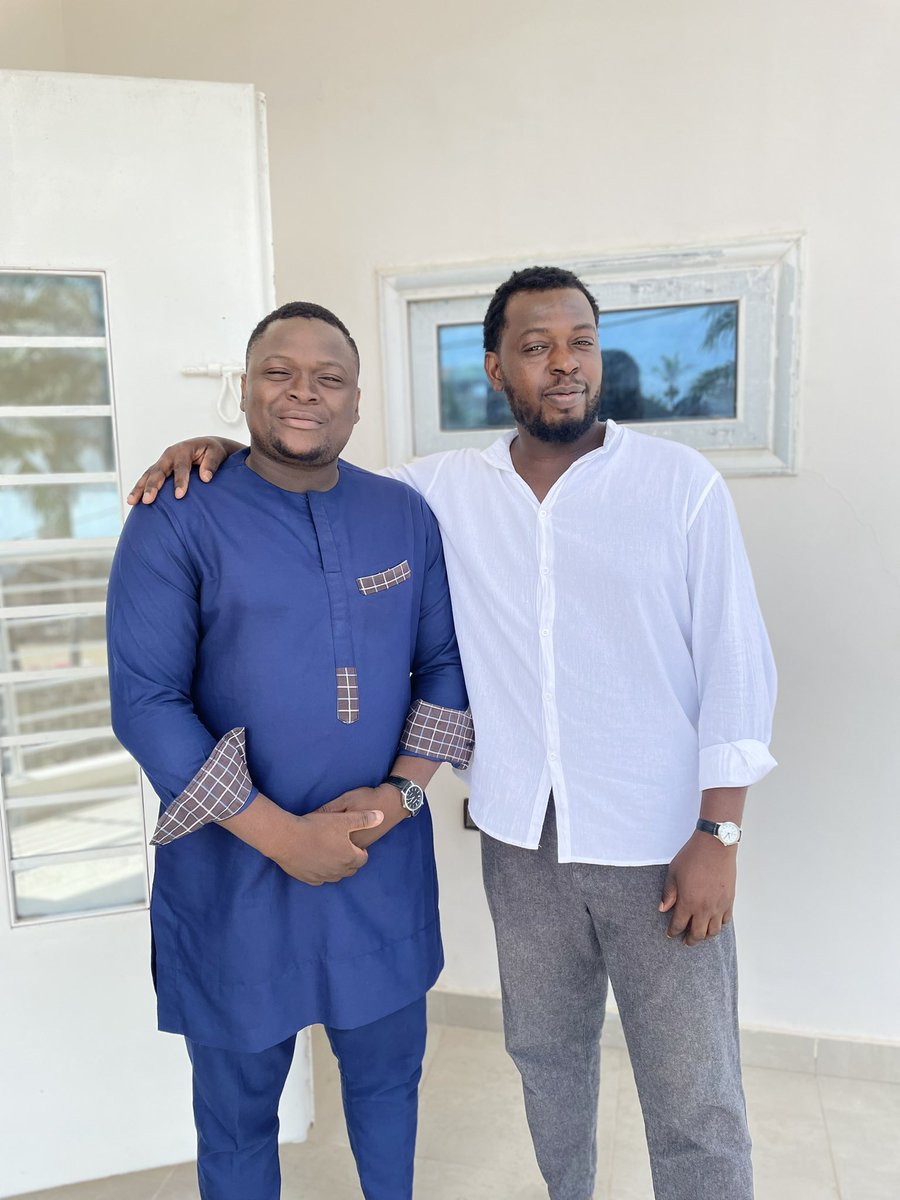 Mit <a href="/abinkanrin/">M. Bino Bino 👨🏾‍💻</a>  
Credit: <a href="/king_Kabir10/">Kabir4Real🤟🏾🇧🇯</a>