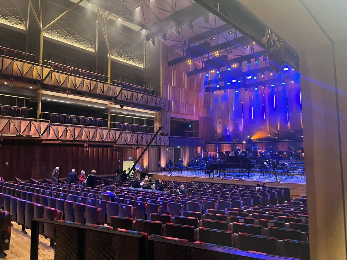 Jennifer Pike (@jenniferpikevln) on Twitter photo A stunning evening of music, congrats Ryan Wang and the finalists <a href="/BBCYoungMus/">BBC Young Musician</a> 👏and always great to see <a href="/JessGillamSax/">Jess Gillam</a>! A stunning evening of music, congrats Ryan Wang and the finalists <a href="/BBCYoungMus/">BBC Young Musician</a> 👏and always great to see <a href="/JessGillamSax/">Jess Gillam</a>!