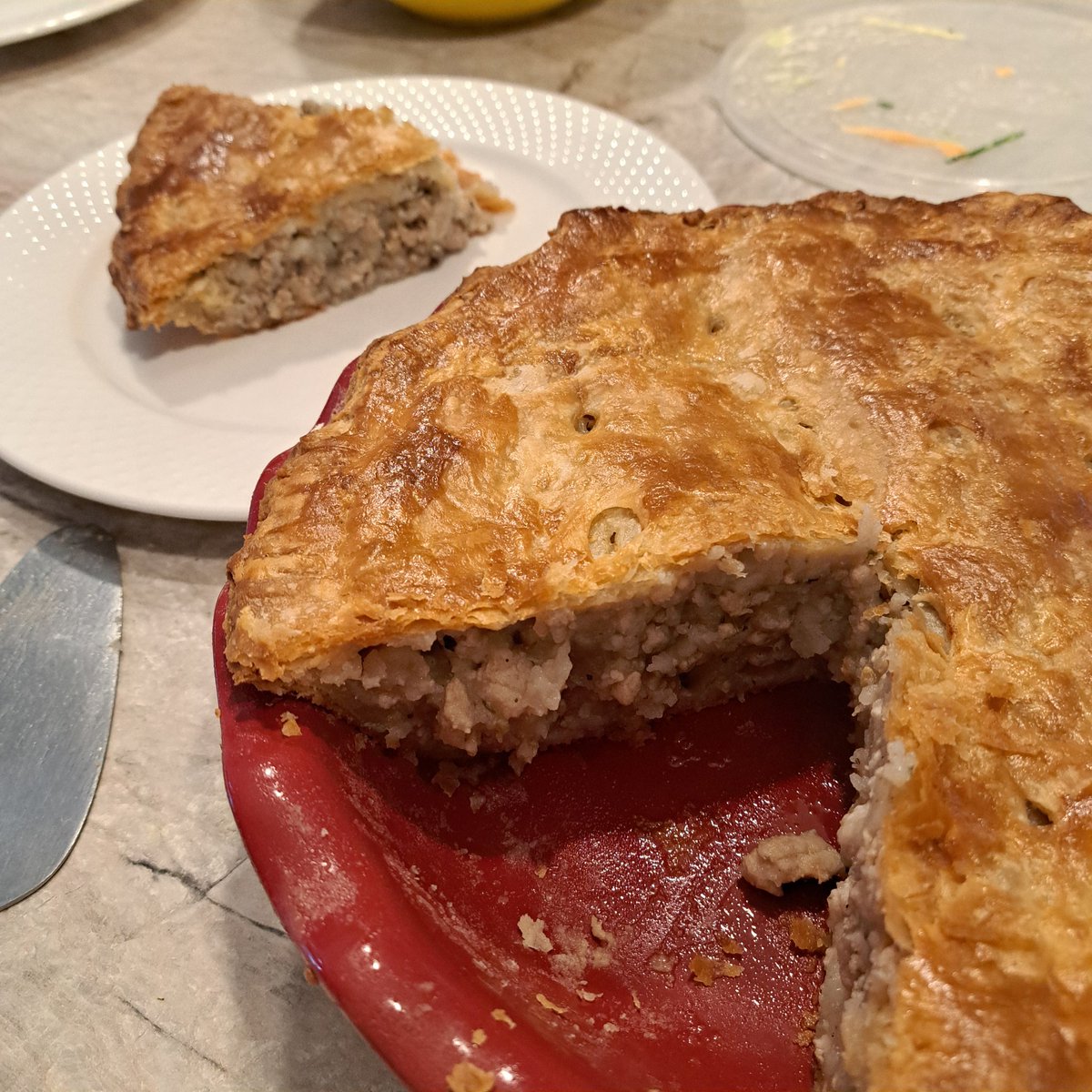tozmond's tweet photo. Leftover pie crust so made Toutiere https://t.co/XCS5hGJLIe