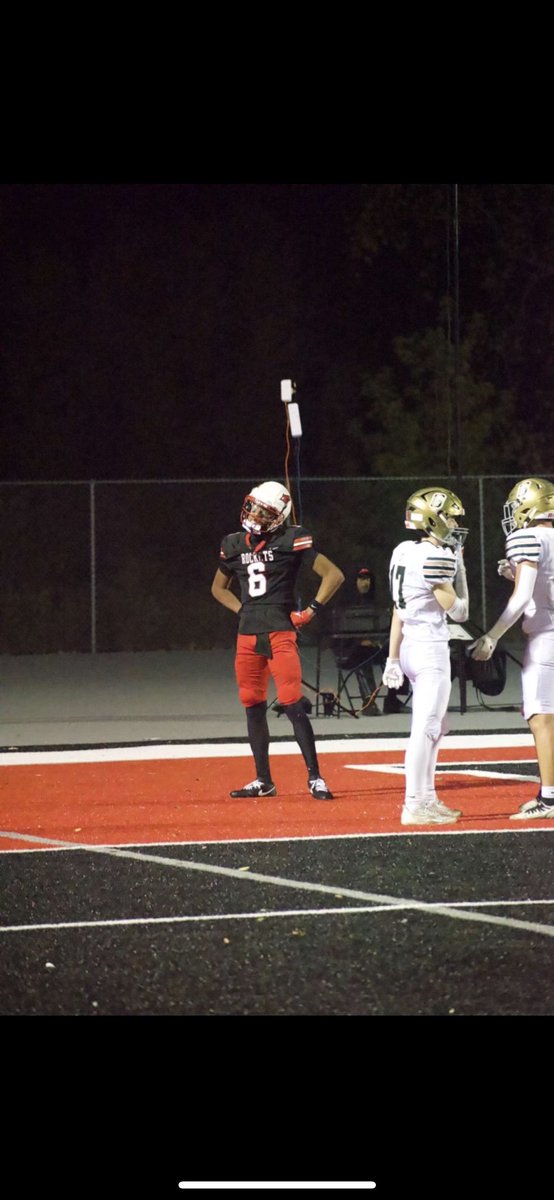 ๐๐ก๐๐ฎ๐ง๐๐๐ฅ ๐๐ข๐ฅ๐ฅ๐ข๐๐ฆ๐ฌ (@shaundelwillia5) on Twitter photo REGUALR SEASON STATS
75 Rec ( first in state ) ( school single season record )
967 yards ( third in state )
6 touchdowns
4 interceptions ( 1 pick six )
43 tackles
#Wr1
<a href="/PrepRedzoneWI/">Prep Redzone Wisconsin</a> <a href="/MJ_NFLDraft/">Mark Johnson</a> REGUALR SEASON STATS
75 Rec ( first in state ) ( school single season record )
967 yards ( third in state )
6 touchdowns
4 interceptions ( 1 pick six )
43 tackles
#Wr1
<a href="/PrepRedzoneWI/">Prep Redzone Wisconsin</a> <a href="/MJ_NFLDraft/">Mark Johnson</a>