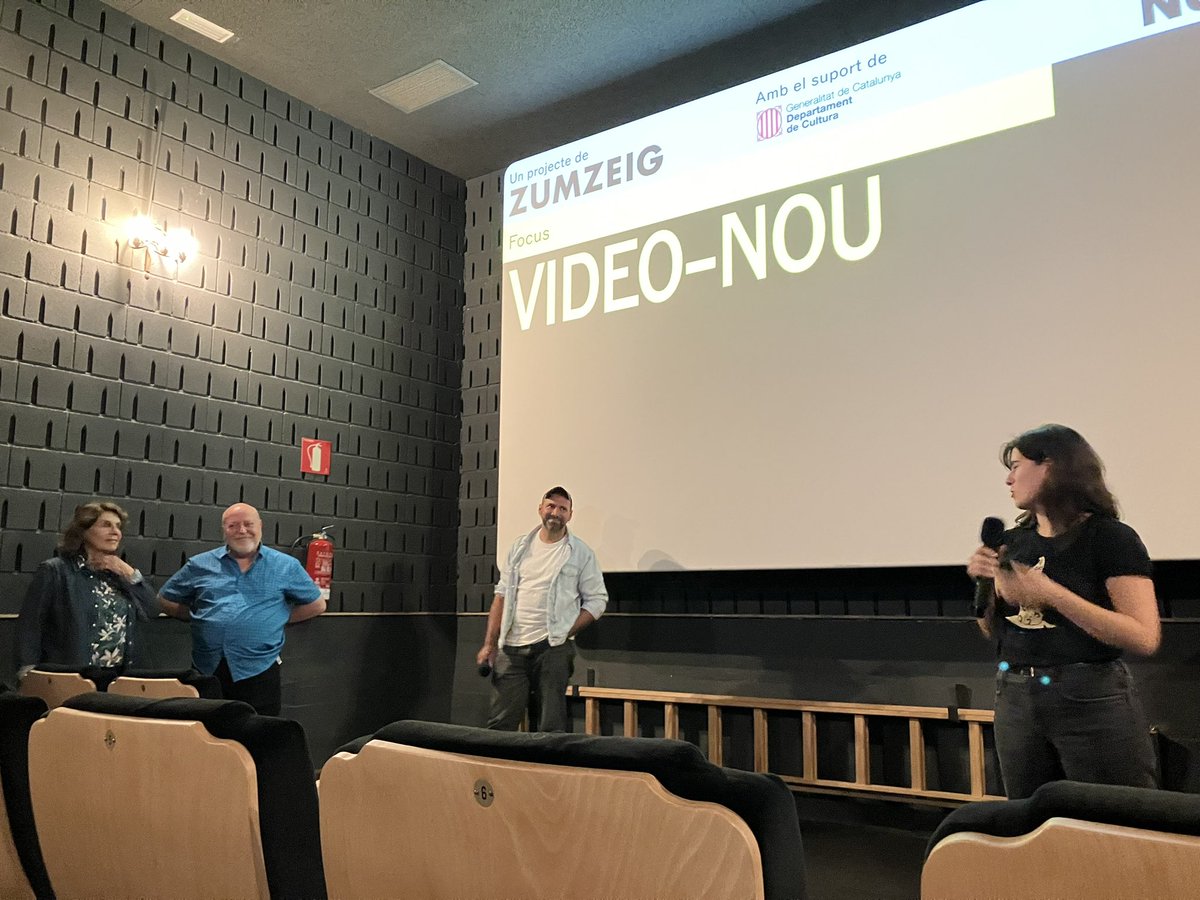 L'EspacePsychanalyse (@areapsy) on Twitter photo <a href="/cofestivalcoop/">CO- Festival de Cinema Cooperatiu</a> Video-Nou
#VideoNou
M. Lluïsa Roca i Carles Ameller
& <a href="/DanielGasol/">Daniel Gasol</a>
dans #CoFestival
<a href="/ZumzeigCinema/">Zumzeig Cinecooperativa</a> <a href="/cofestivalcoop/">CO- Festival de Cinema Cooperatiu</a> Video-Nou
#VideoNou
M. Lluïsa Roca i Carles Ameller
& <a href="/DanielGasol/">Daniel Gasol</a>
dans #CoFestival
<a href="/ZumzeigCinema/">Zumzeig Cinecooperativa</a>