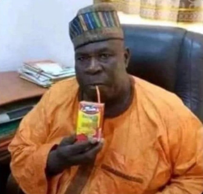 HeisPisces's tweet image. Am still following back