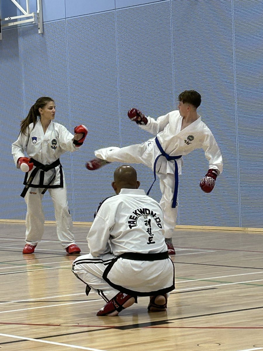 TerryH77169's tweet photo. Final prep today for Ollie for The World Cup in Argentina at a sparring &amp; sports psychology seminar with multiple World &amp; Euro Champion Ursa Terdin in Reading. Next stop Buenos Aires! @PEchepstow1 @chepstowschool https://t.co/MNGFdZEJKa