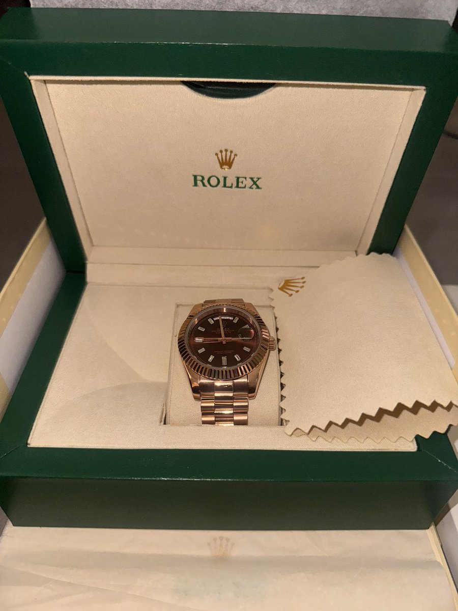 dieths02's tweet photo. Dream Rolex Day Date Chocolate Dial 🫶🏻✨ https://t.co/P4eLvJCDb1
