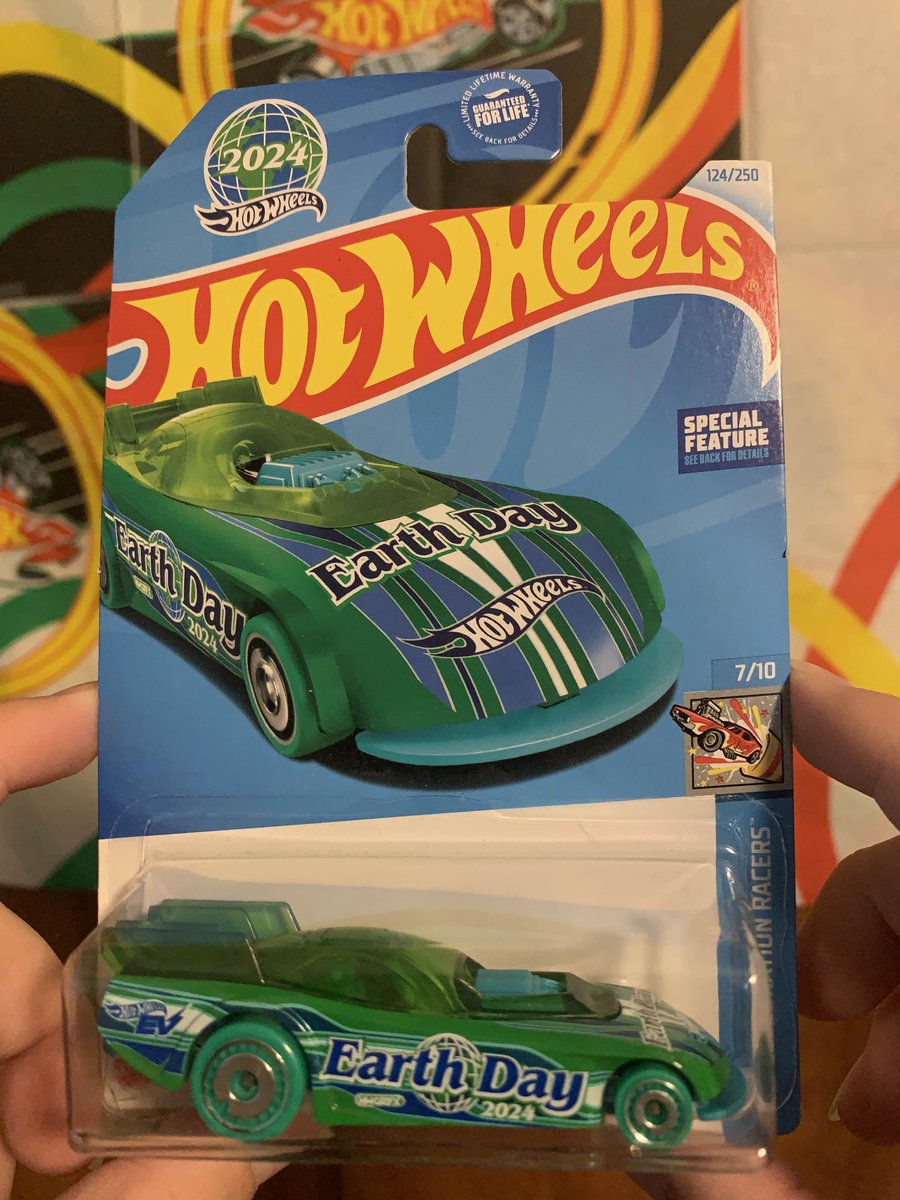dailyhotwheels's tweet photo. Hot Wheel of the Day - Supercharged!

This Supercharged is the 7th model in the 2024 Celebration Racers Mini Collection, and was released to celebrate Earth Day!

#hotwheels #earthday https://t.co/OMulysXUP0