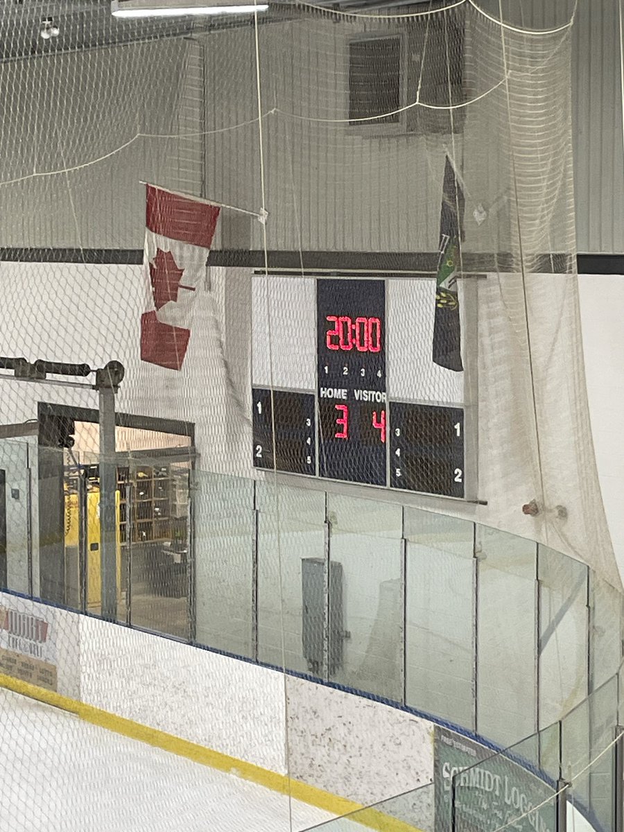 4-3 loss. Boys were gassed after the quick turn around from last night. 1-1 on the weekend. See everyone next Saturday 5:30 puck drop Ripley’s coming to town.