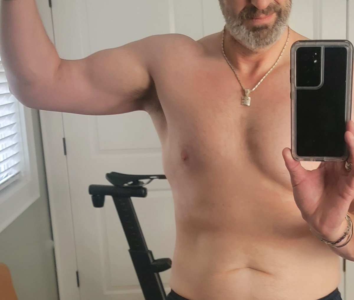 KinkDaddy tweet media