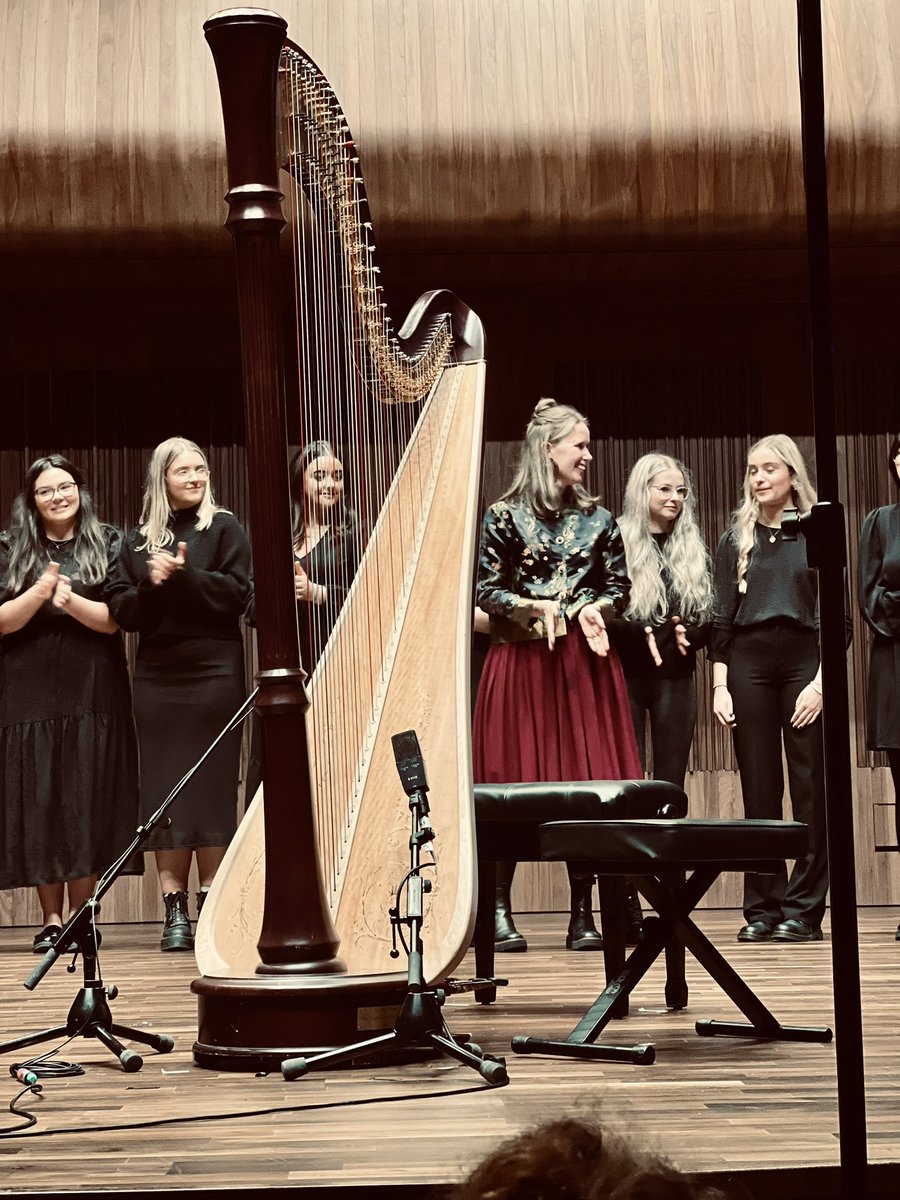 Dónal O'Connor tweet media