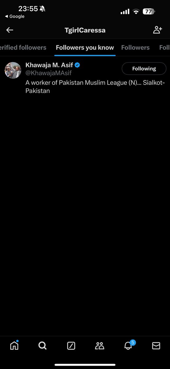 Faddy_Tweets's tweet image. Look who this prick is following 

 #ImranKhanFightingForPakistan