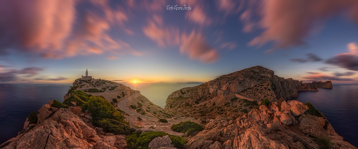 CarlosCarrinSn1's tweet photo. Bon dia! Amanecer en Formentor #Mallorca @VanguardPhotoES
@SonyEspana #cielosESA  @ThePhotoHour @visit_mallorca  @kfconceptglobal #EarthandClouds #PaisajesDelMundo @tiempobrasero 
@hacerfotos #MisFotosDeBaleares @visit_mallorca @NatGeoEsp @tiempobrasero https://t.co/PbdvlUuKsR