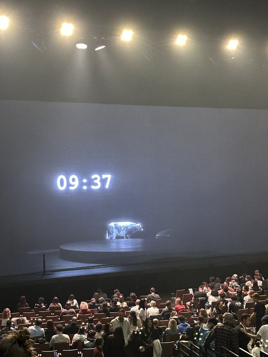 Daniel McAuley tweet media