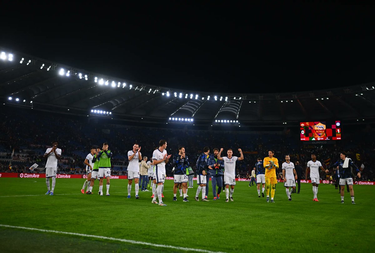 InterClub1908's tweet photo. โซ๐ต๐ @SerieA #RomaInter 0-1 l'@Inter incorna la Roma con il Toro #Martinez SEMPRE #FORZAINTER #AMALA #SempreForzaInter #PazzaInter #IMInter #DAZN #IMInterClub #InterFans #InterClub1908
Seguite il profilo di riserva @InterClub1908_ ๐ค๐ https://t.co/ndOs1m3XrM