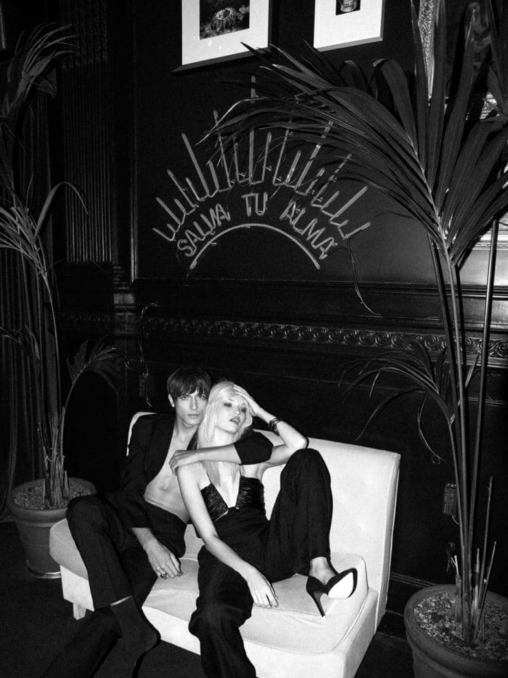 LessirsurthbrO's tweet image. autoimmunization atropinization myelinated autocaption
No cross, no crown.