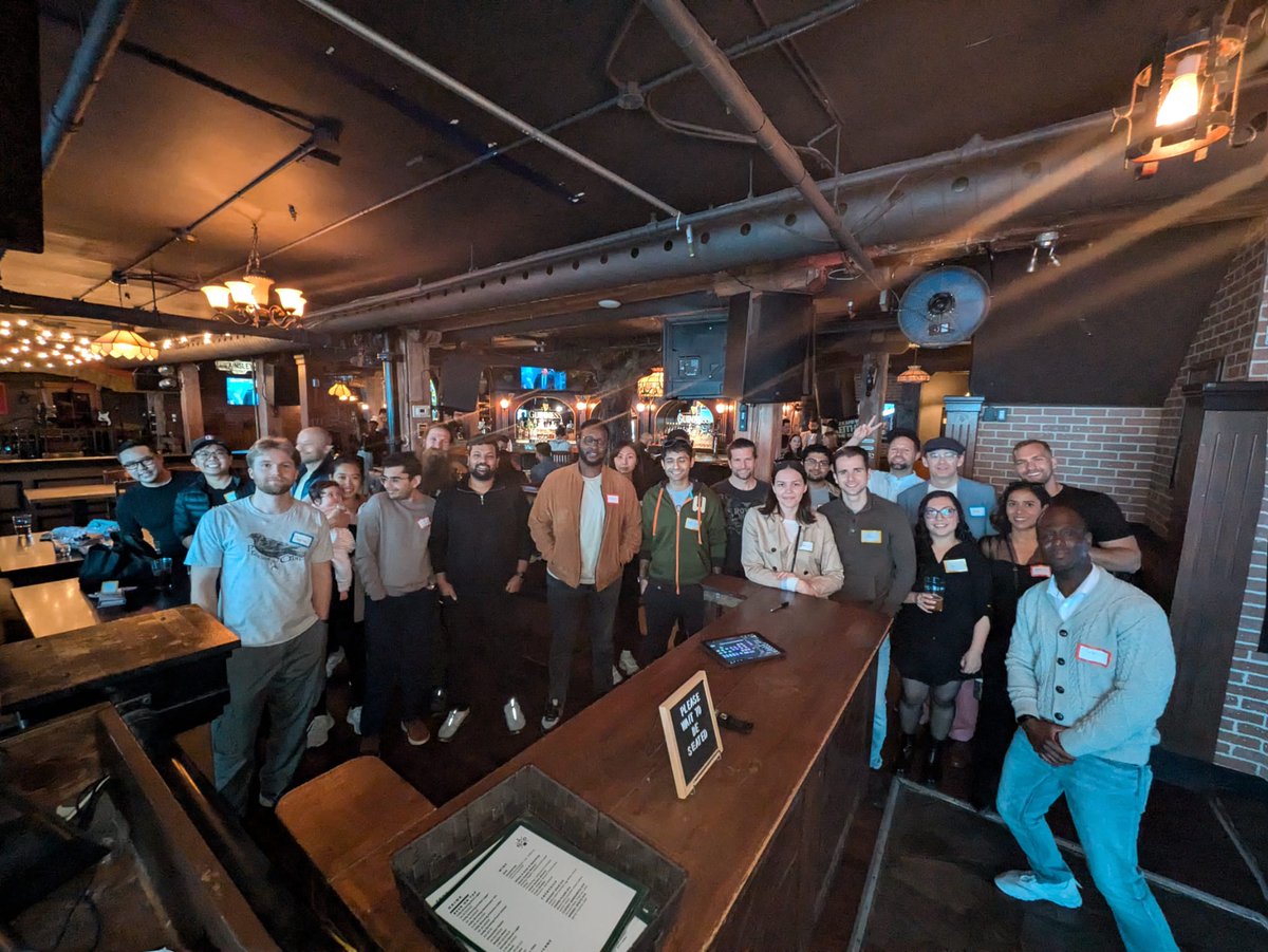 tobinansong's tweet photo. Here's a pic from All-In Ep. 200 fan meetups --  Toronto, Canada

@theallinpod @chamath @Jason @DavidSacks @friedberg getting together in real life on @getriver_io https://t.co/NEdEjqviWE