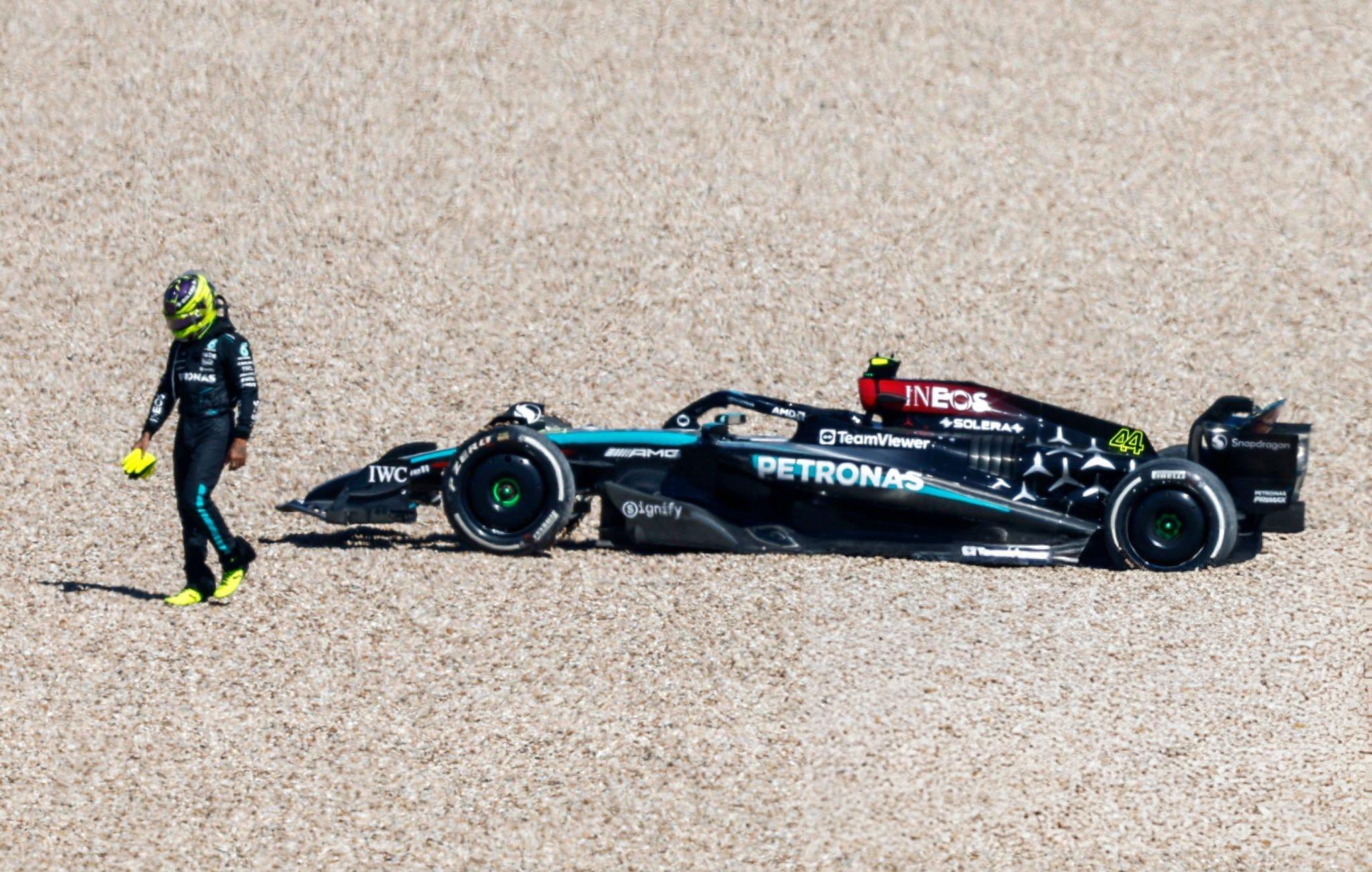 Mercedes-AMG F1 News on X: "Toto Wolff on Lewis' DNF: “Was 100% the car, we  have an issue and we don't know what it is.” “Lewis Hamilton does not spin  the car