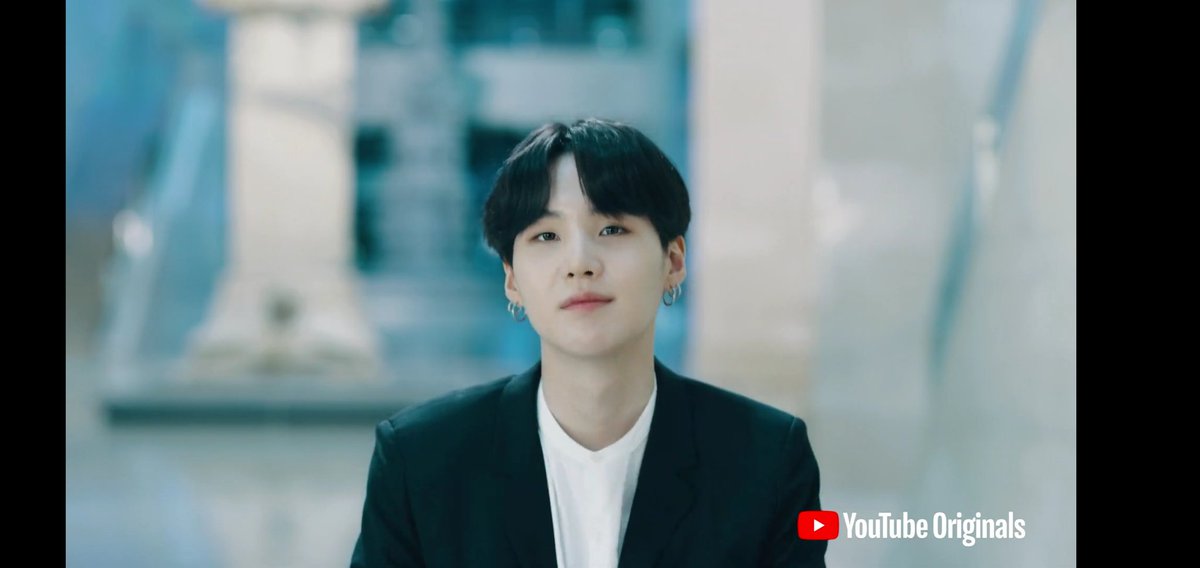 moonshookymoon's tweet image. "Take your hands off of what you can’t control, and get your hands on what you can change. As you and I continue on in this life, we will find ourselves in so many situations out of our grasp. The only thing we can control is ourselves."

#YoongiNeverWalksAlone
#Suga