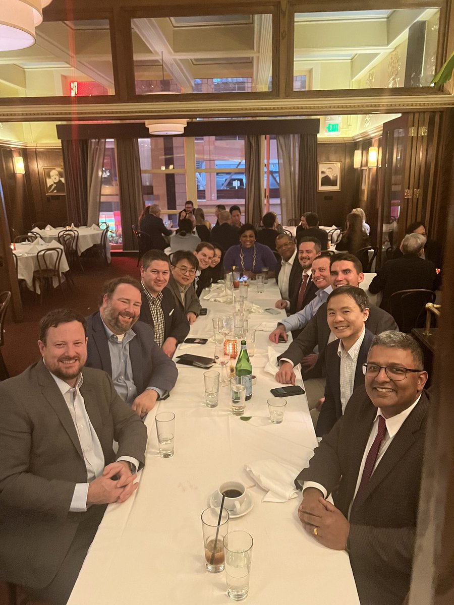 Excellent <a href="/TOutcomes/">Thoracic Surgery Outcomes Research Network, Inc</a> dinner at the <a href="/AmCollSurgeons/">American College of Surgeons</a> meeting in San Francisco Saturday night!
<a href="/ChiFuJeffYang/">Jeff Yang MD FACS</a> <a href="/DrRianCharles/">Rian M. Hasson Charles, MD, MPH, FACS (She/Her)</a> @DavidCookeMD <a href="/TomVargheseJr/">Tom Varghese Jr. MD, MS, MBA, FACS, MAMSE 🇺🇸</a> <a href="/DavidDOdell/">David Odell, MD MS</a> <a href="/PaulLinsky/">Paul Linsky</a>