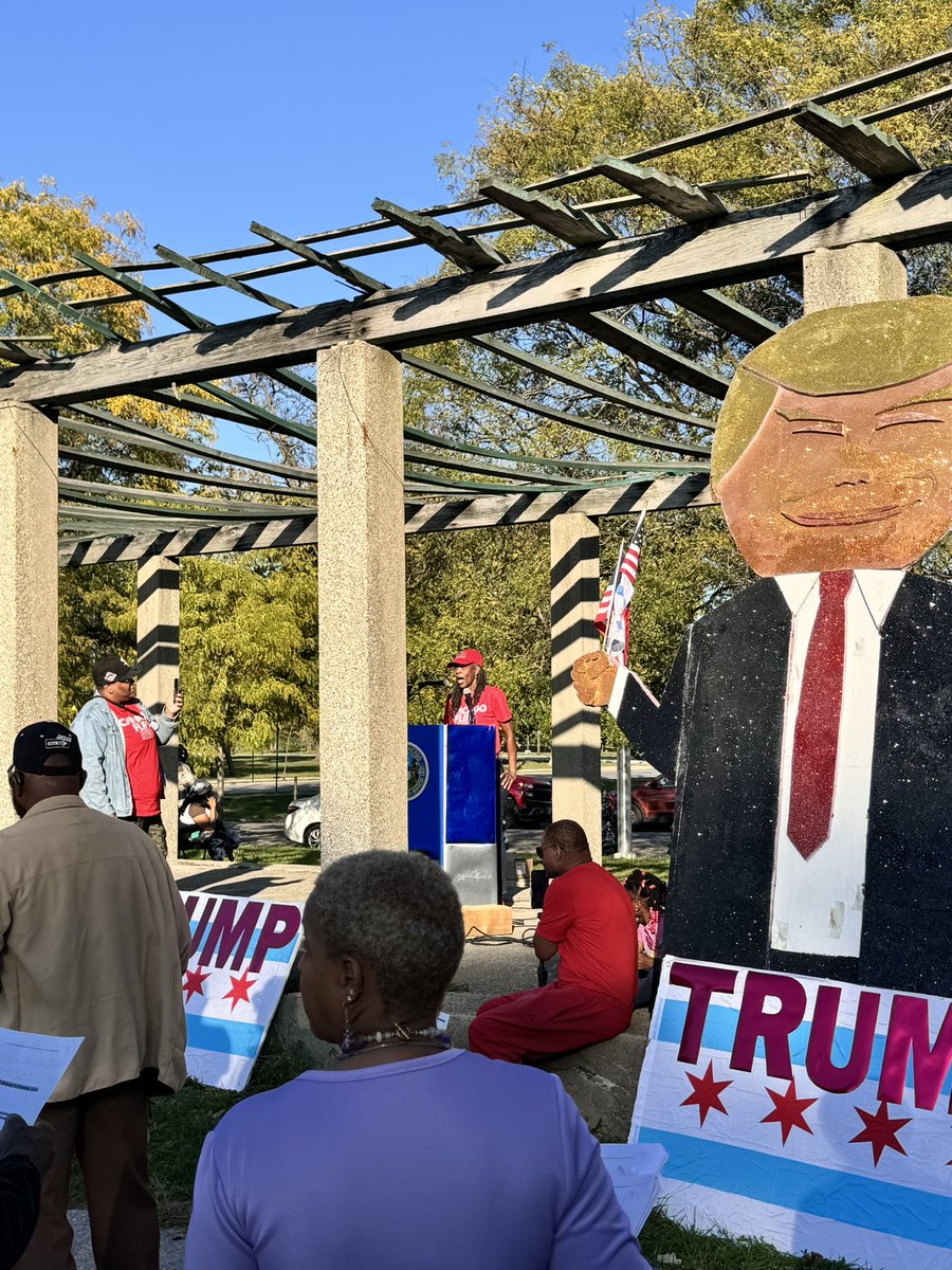 lacherbauer's tweet photo. I’d never believe if I hadn’t seen it in person. Self-organized MAGA rallies happening on Chicago’s South & West sides, in Englewood & Garfield Park — “We’re not all on welfare! We’re marching for jobs, for generational wealth, to have businesses. We don’t want to be in perpetual poverty!” @MsJessicaJacksn @mrstealyourwig1 @ChicagoREDP

 @realDonaldTrump @DonaldJTrumpJr @margommartin @CLewandowski_ @bennyjohnson @EndWokeness @EndTribalism @TONYxTWO