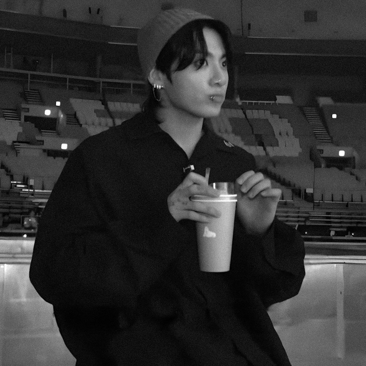 ForKookie97's tweet photo. I vote for #jungkook at the #2024MAMAVOTE https://t.co/u2JnqJaGXB