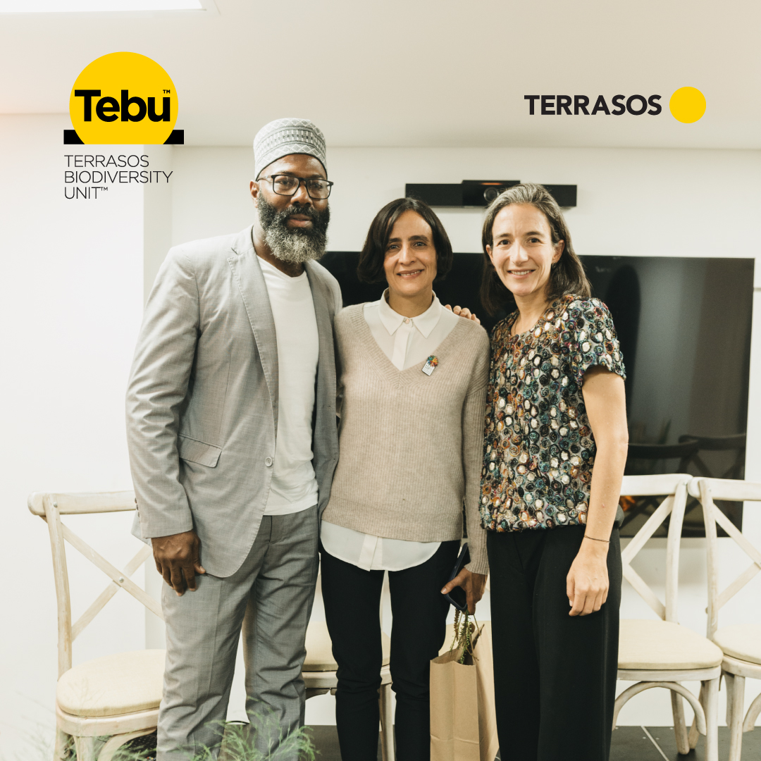 TerrasosCo's tweet photo. Es un honor lanzar nuestra marca Tebu junto a la Ministra de Ambiente, Susana Muhamad. Con el artista Jairo Manzano y The LAACC, este evento fue único. Un espacio de diálogo entre gobierno, aliados y sector privado por la biodiversidad. #Tebu #Terrasos  #COP16 https://t.co/mcICNrjrfu