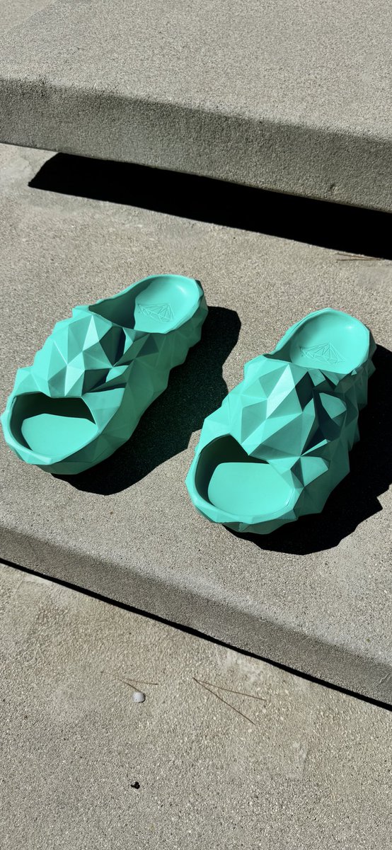 NickyDiamonds tweet media