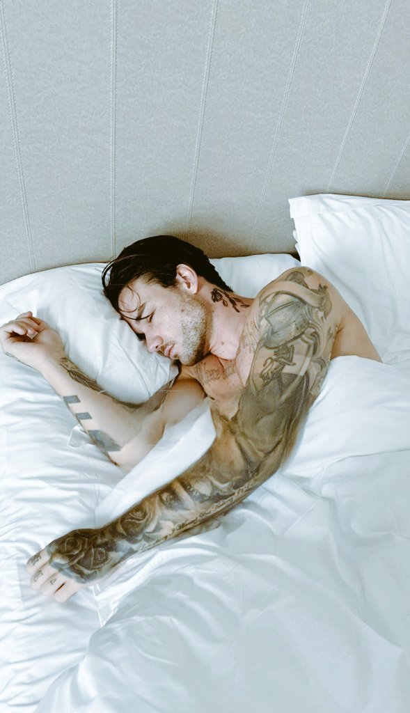 Annu_Choudhary2's tweet photo. 😭💔Te amamos Liam, este es el verdadero cuerpo 💔

Cuerpo de Liam 
Cuerpo de Liam Payne 
#liampaynebody 
#CuerpoDeLiam 
#cuerpodeliamPayne https://t.co/IDGVkVLqgk